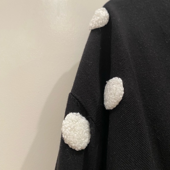 Black blouse with white dots - Picture 4 of 4